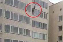 5bab0fffd43750d84d8b457b